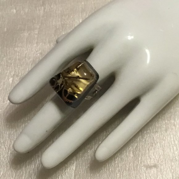 Vintage Lucite clear plastic steampunk fashion watch parts ring - Picture 16 of 16